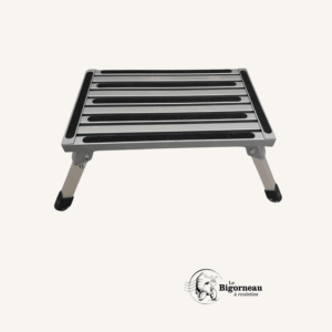 Marche pied pliant en aluminium antidérapant