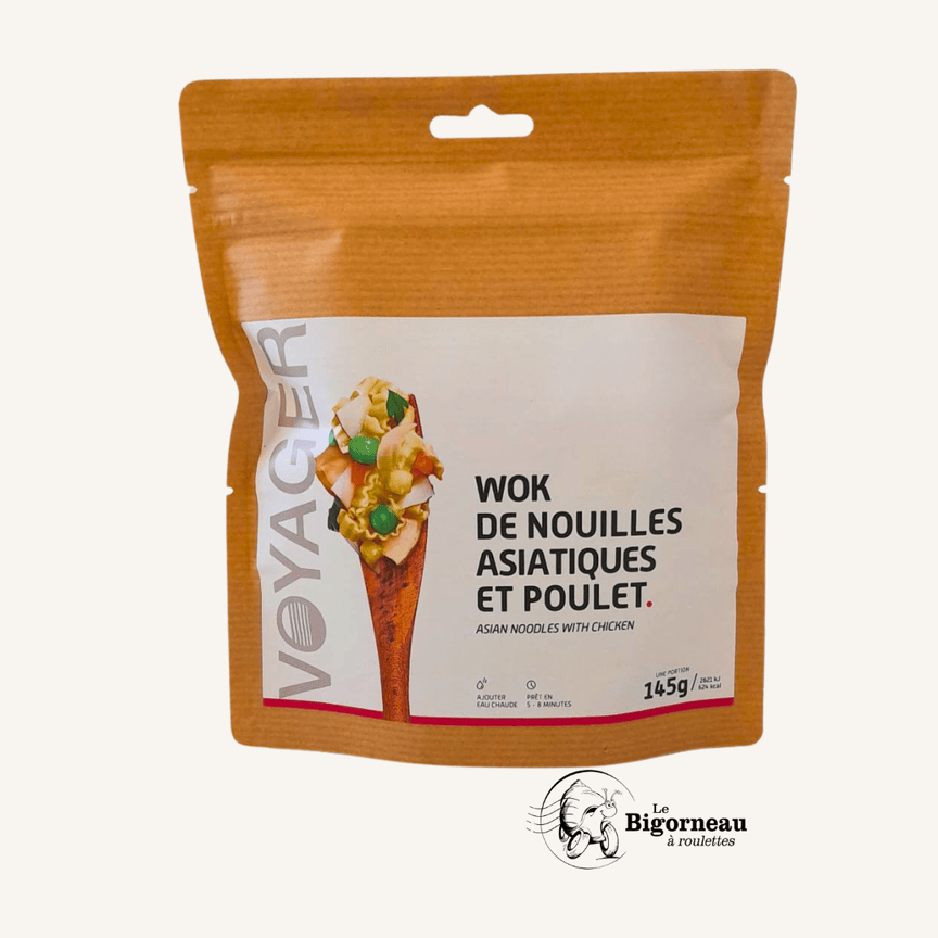 WOK DE NOUILLES ASIATIQUES ET POULET